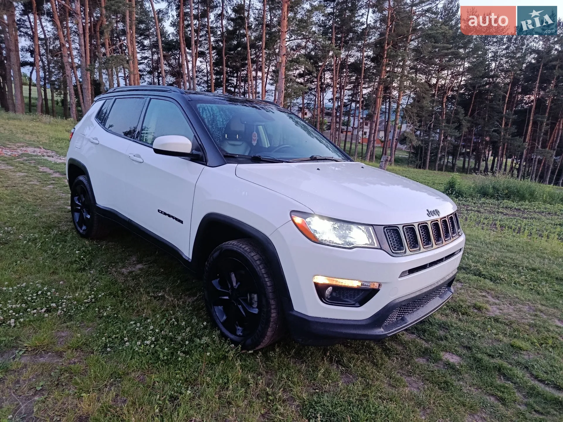 2020 Jeep Compass - мініатюра 2