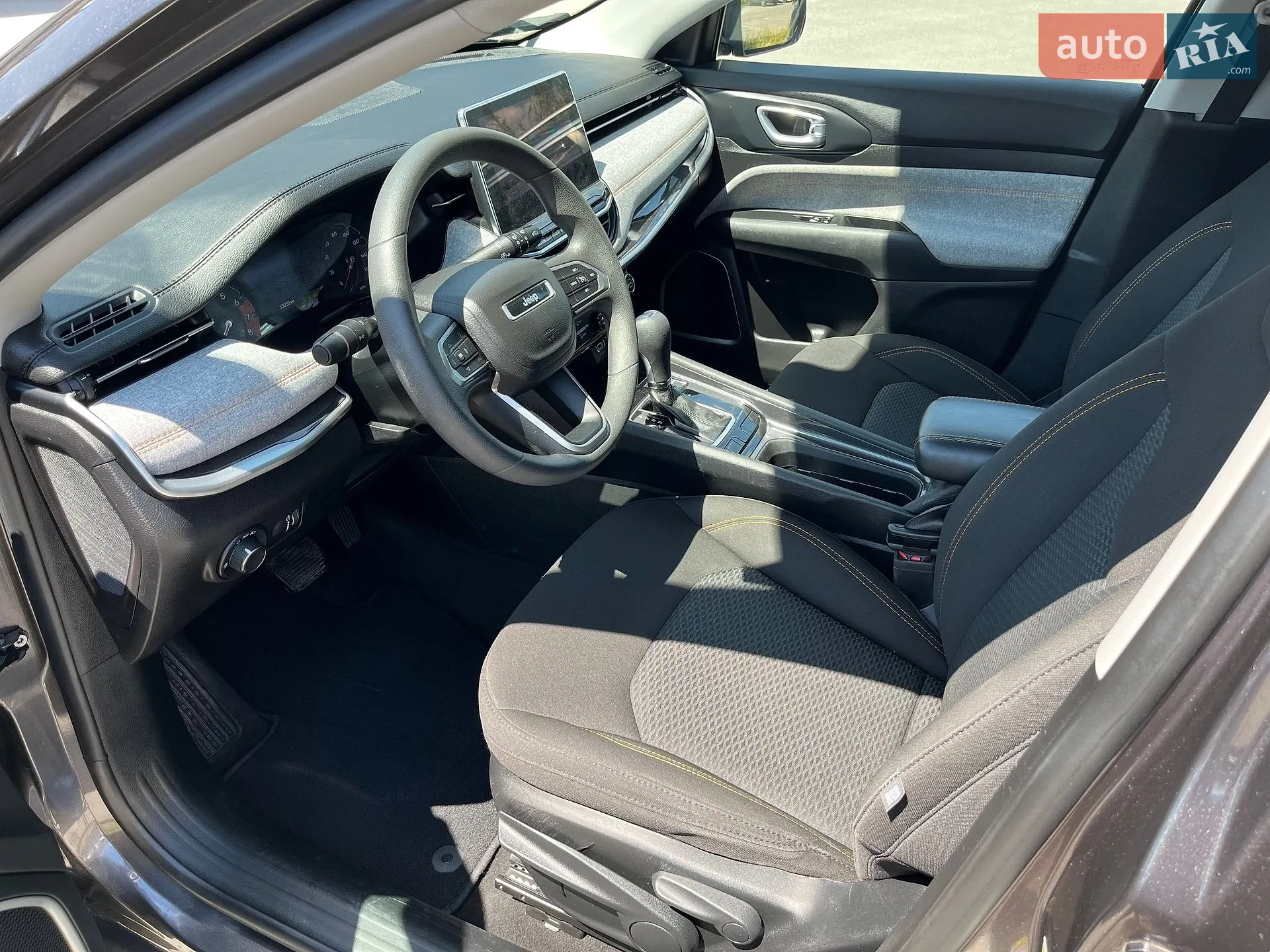 2022 Jeep Compass - мініатюра 12