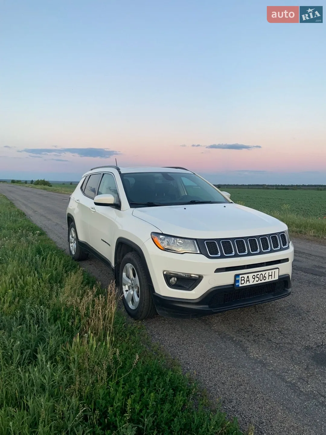 2020 Jeep Compass - фото 1