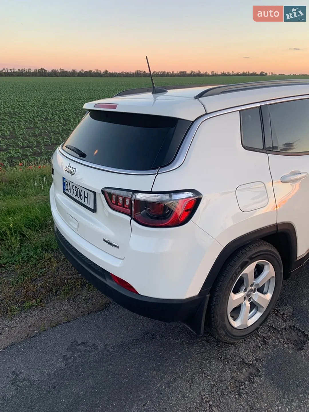 2020 Jeep Compass - мініатюра 26