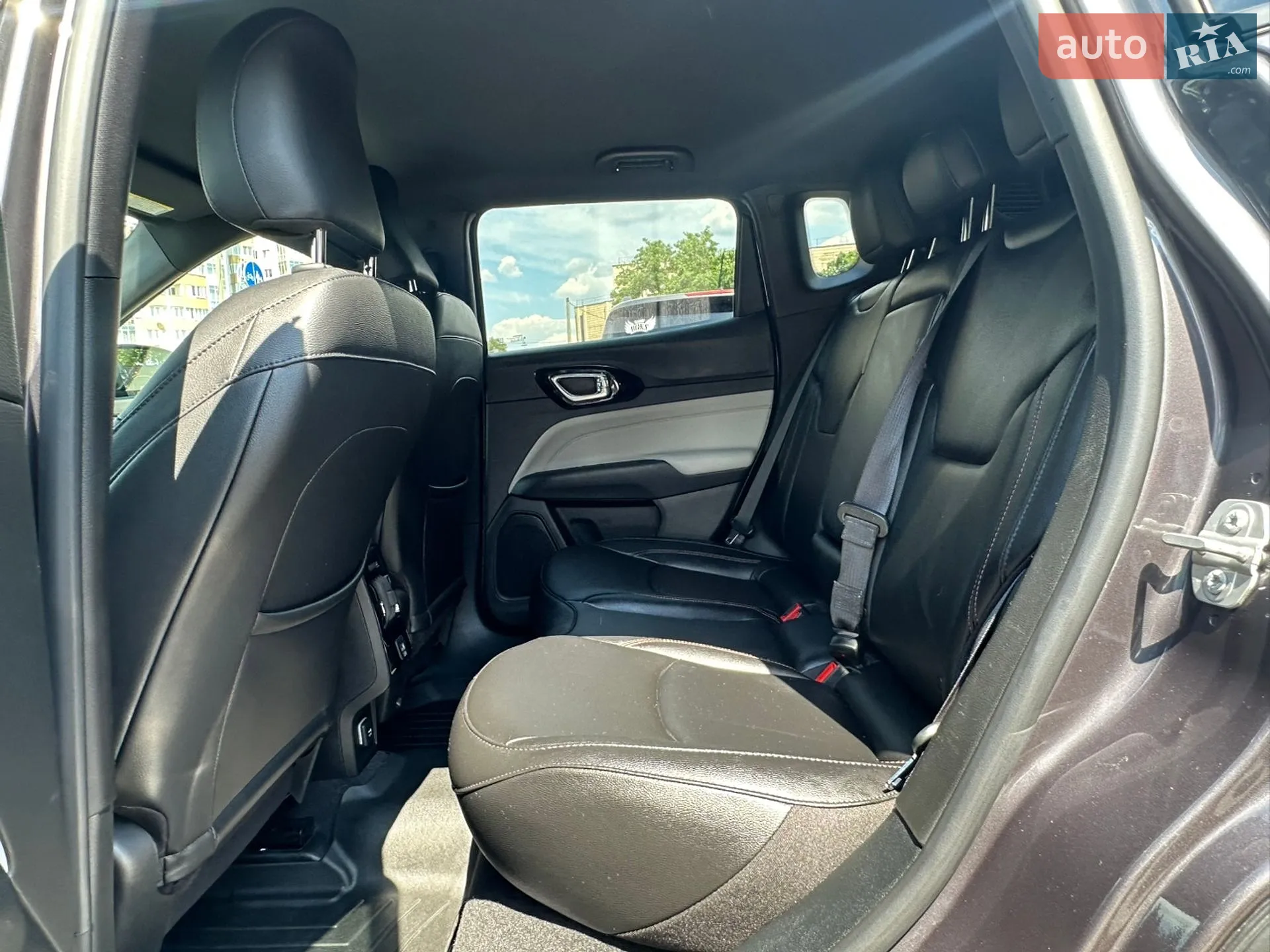 2024 Jeep Compass - мініатюра 21