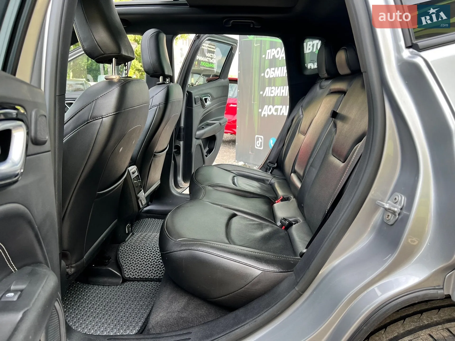 2022 Jeep Compass - мініатюра 13