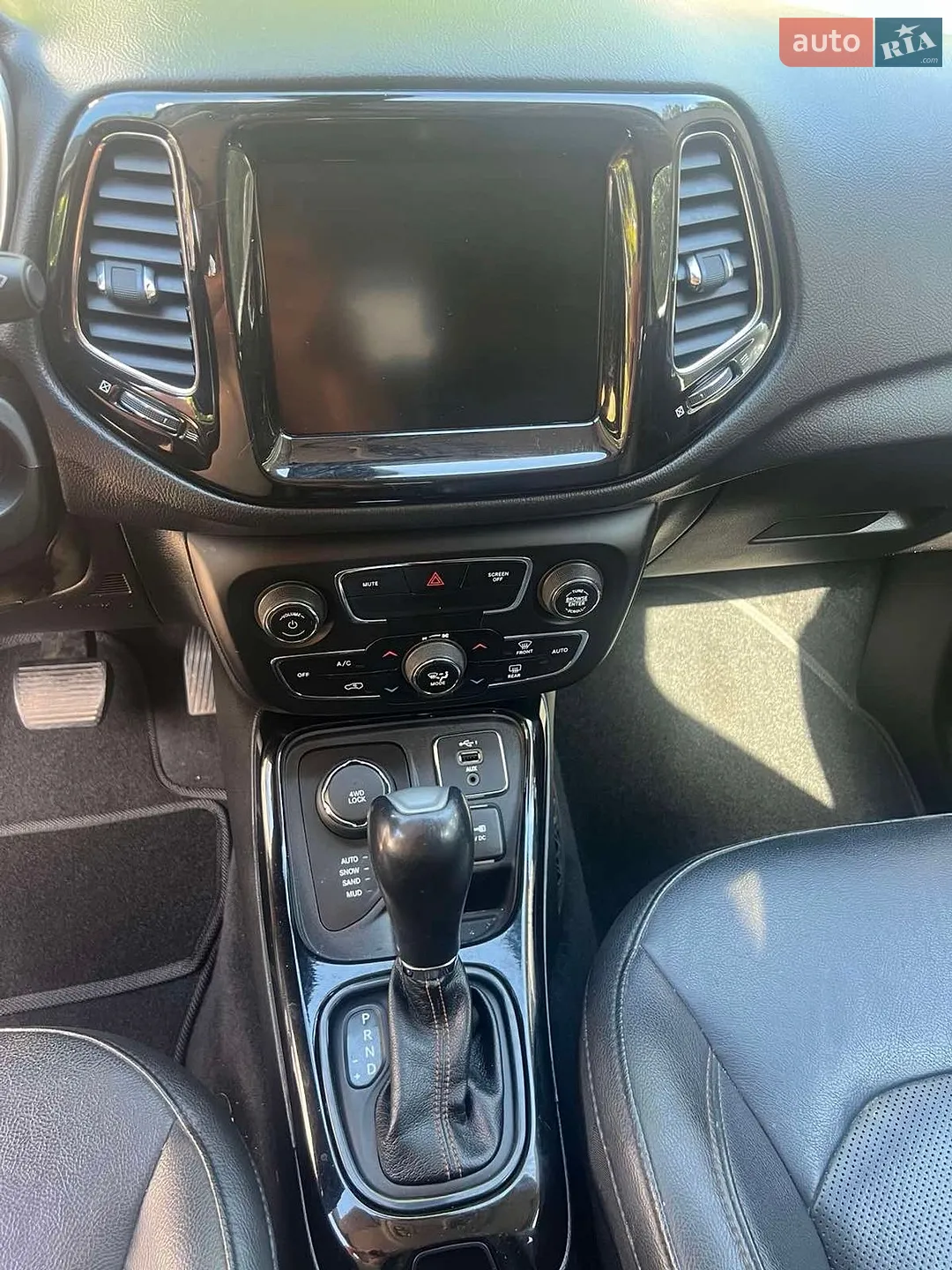 2019 Jeep Compass - мініатюра 8