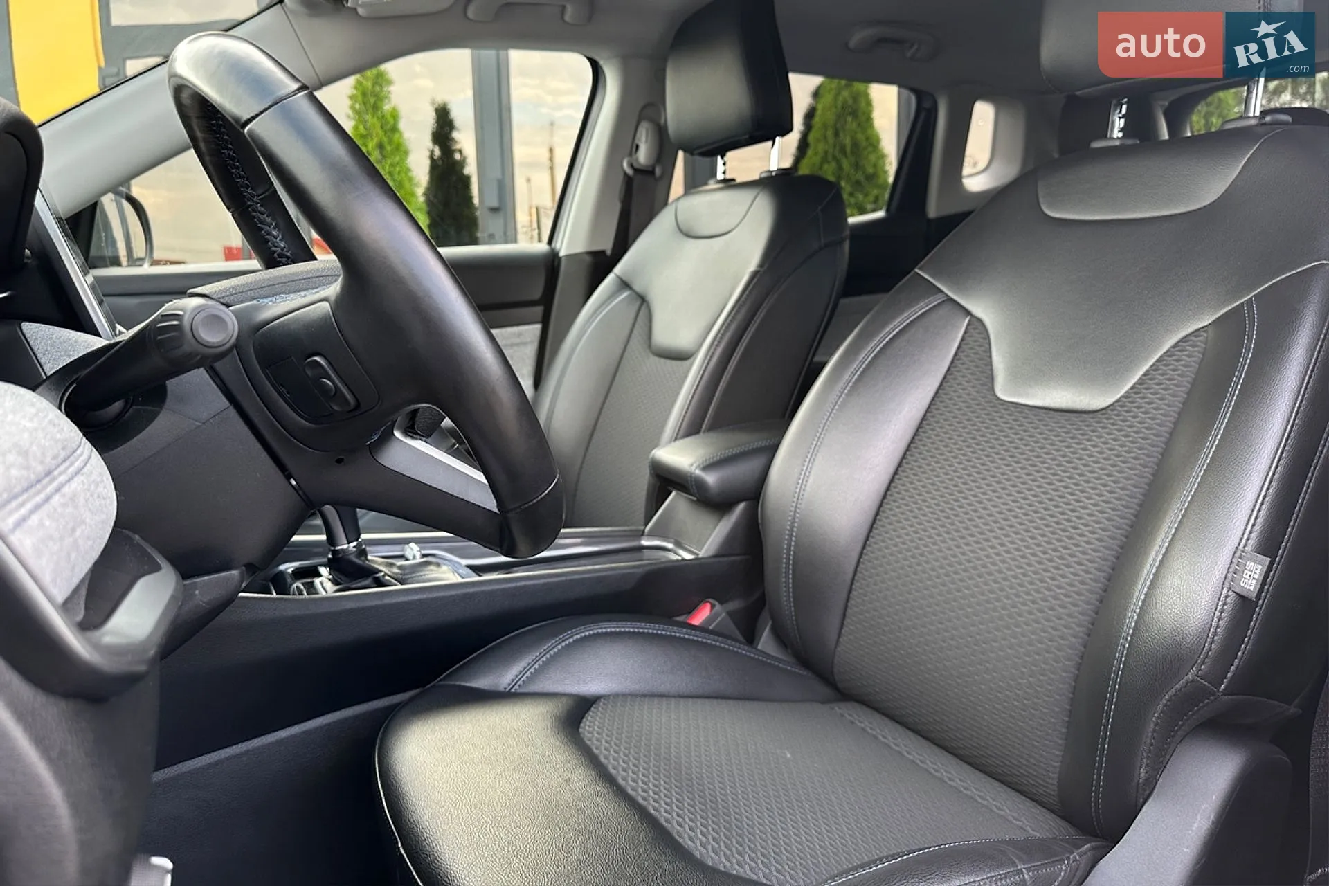 2022 Jeep Compass - мініатюра 9
