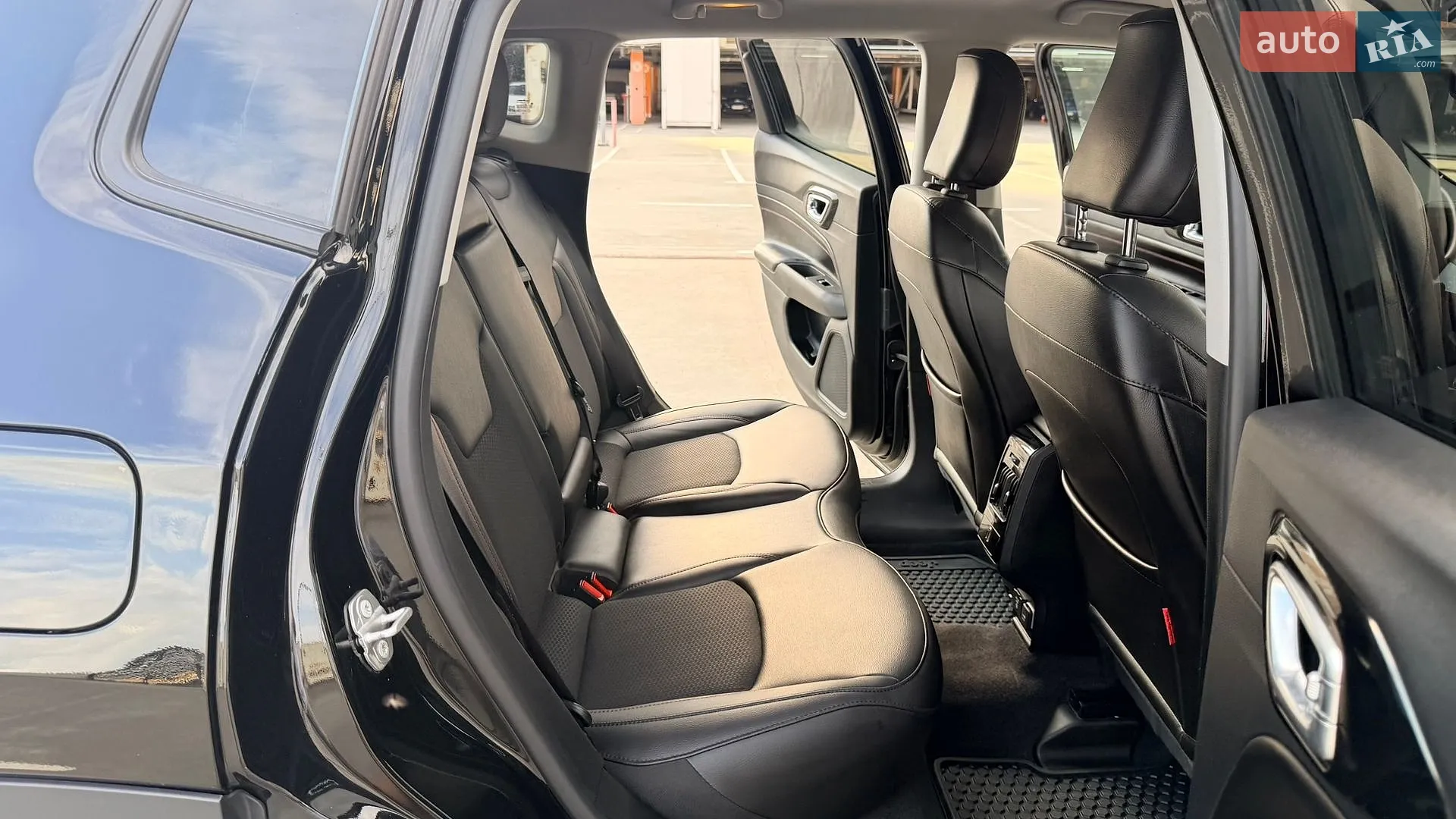 2021 Jeep Compass - мініатюра 38