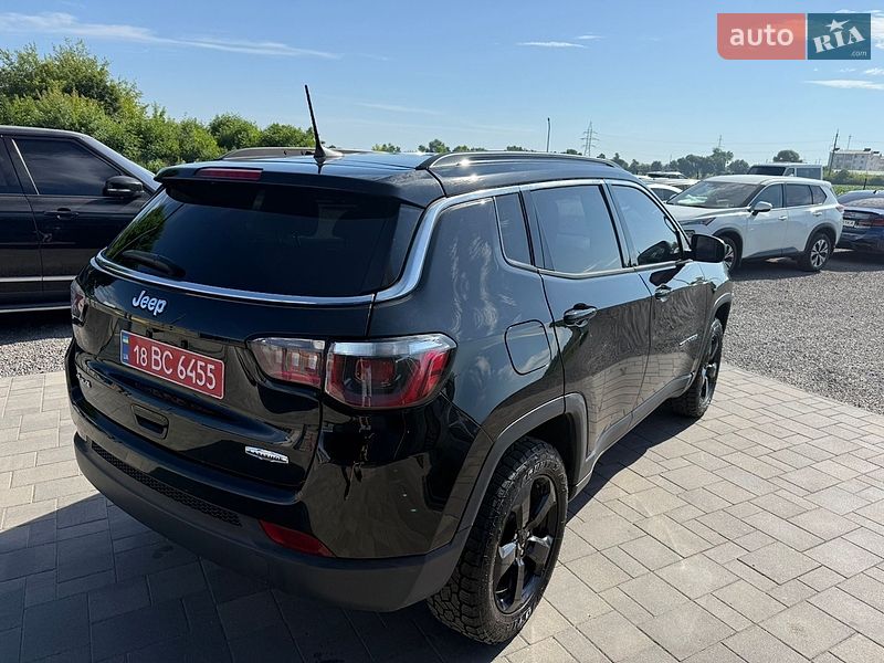 Внедорожник / Кроссовер Jeep Compass 2018 в Ровно
