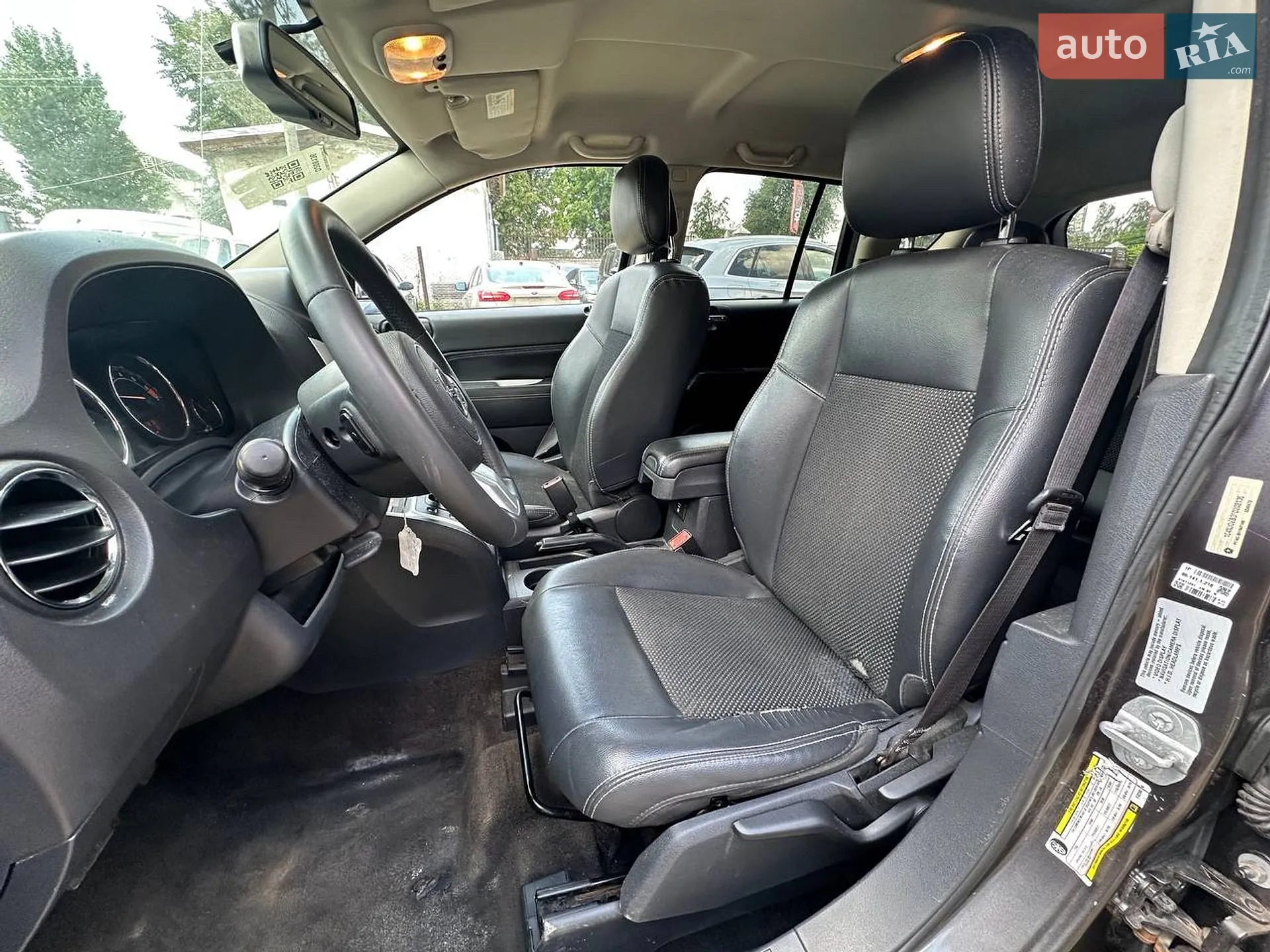 2015 Jeep Compass - мініатюра 9