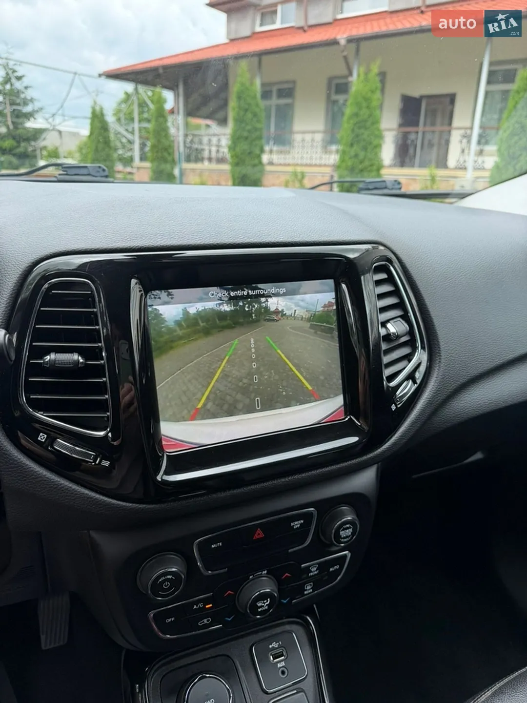2019 Jeep Compass - мініатюра 36