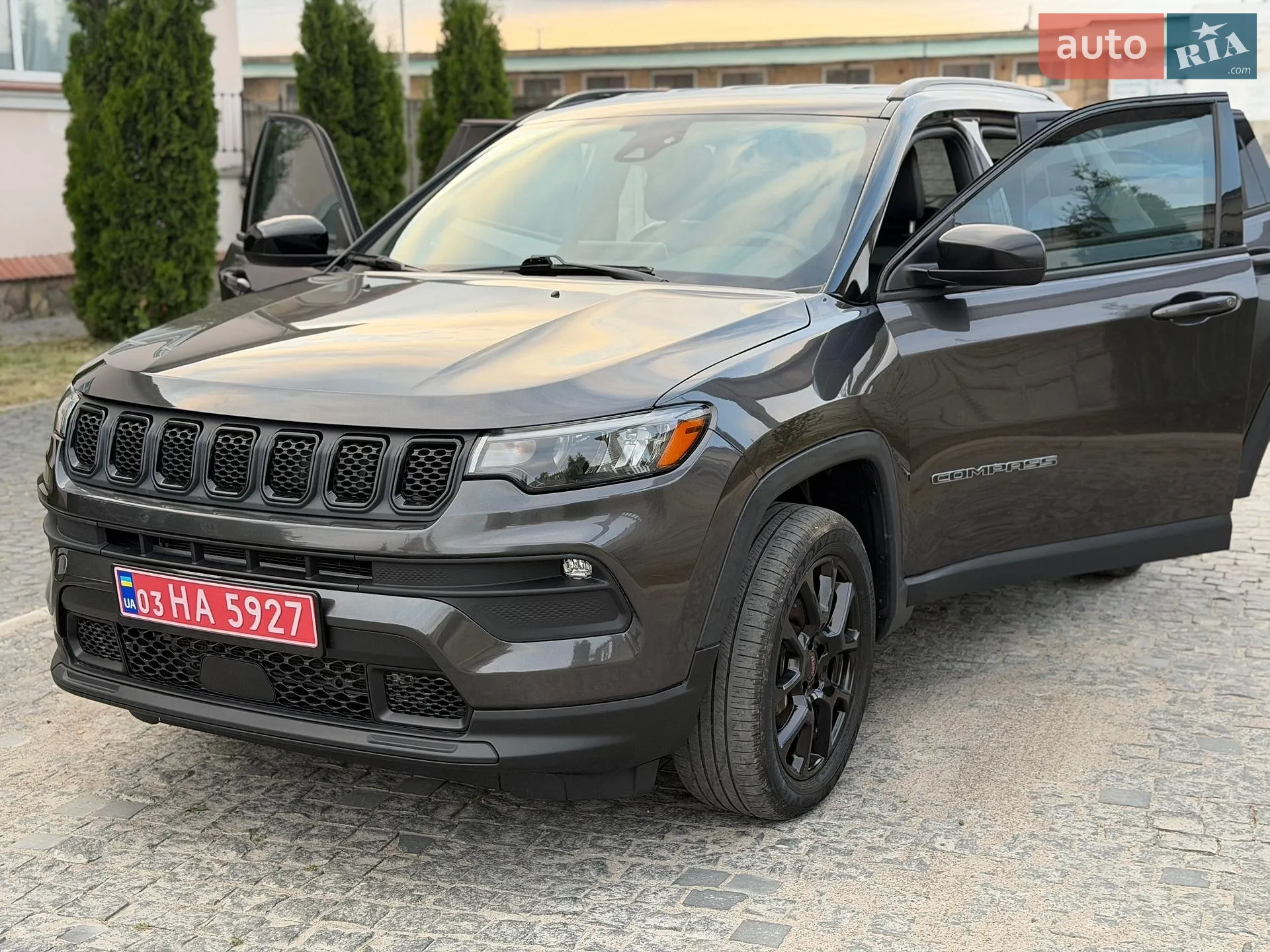 2023 Jeep Compass - мініатюра 18