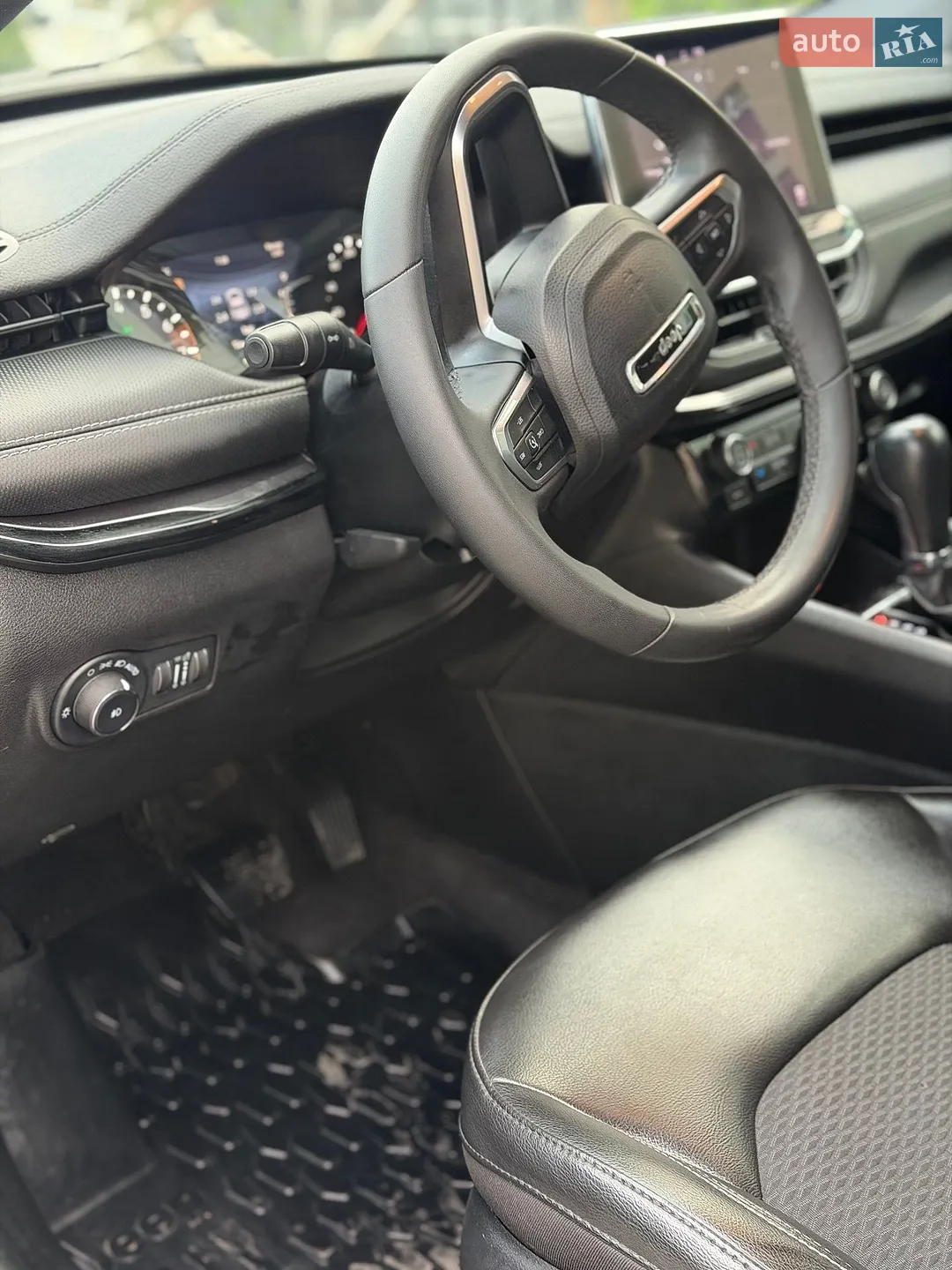 2023 Jeep Compass - мініатюра 37
