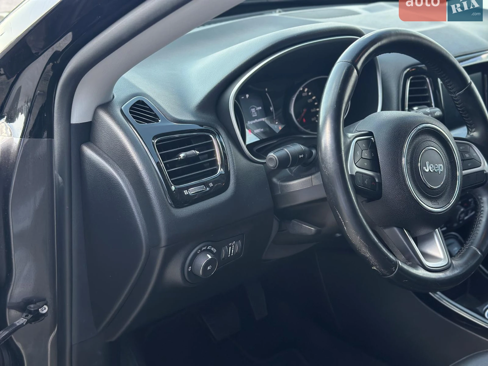 2019 Jeep Compass - мініатюра 18