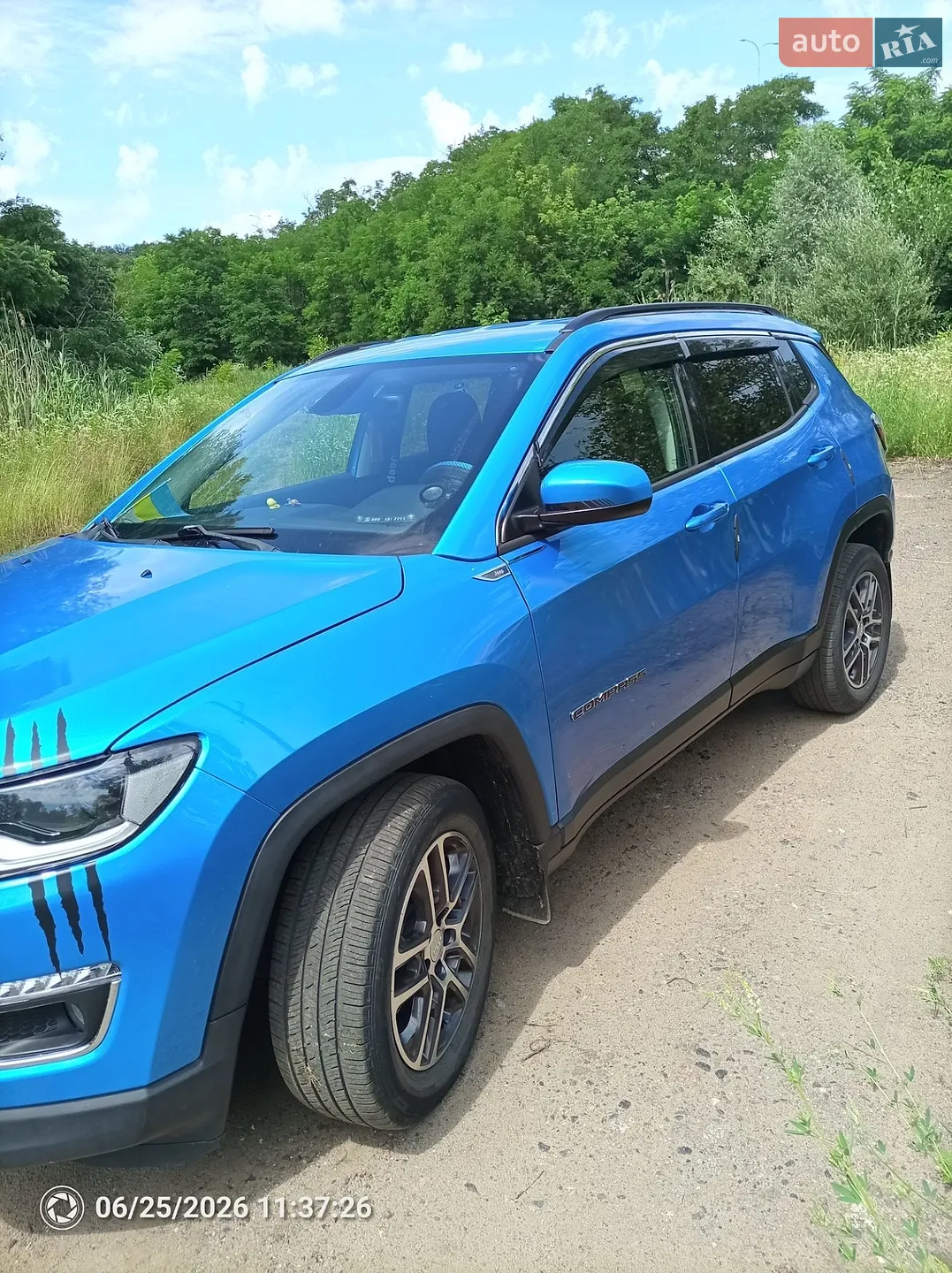 2017 Jeep Compass - мініатюра 2