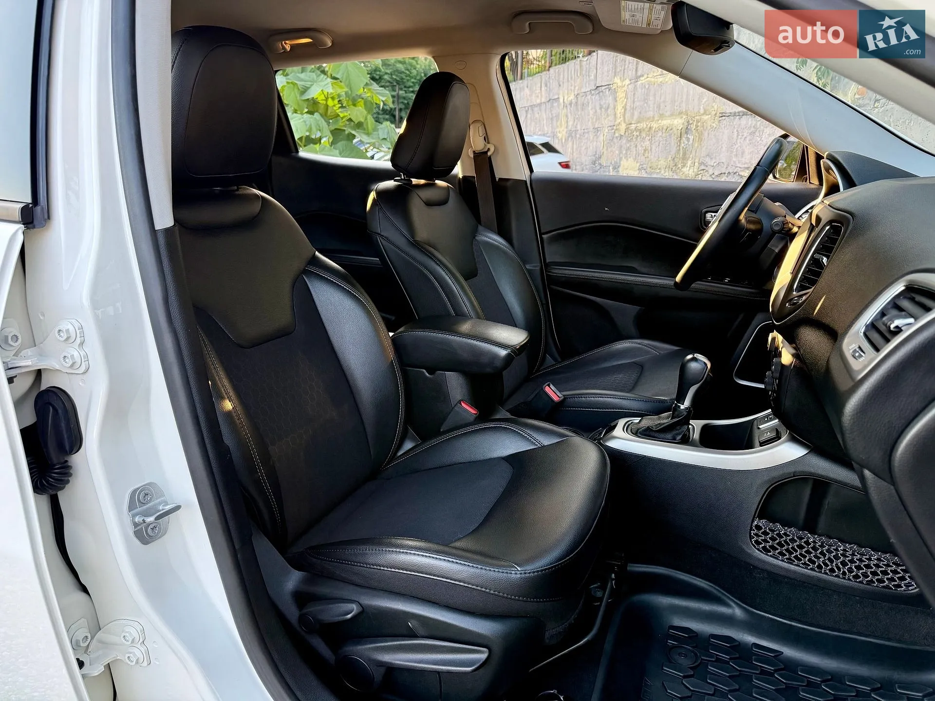 2019 Jeep Compass - мініатюра 9