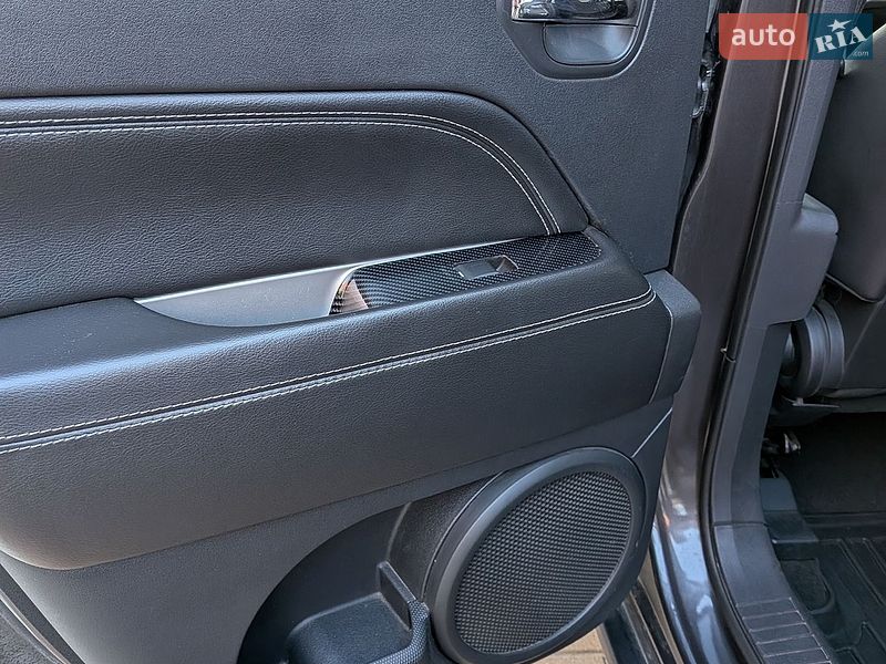 Позашляховик / Кросовер Jeep Compass 2015 в Києві