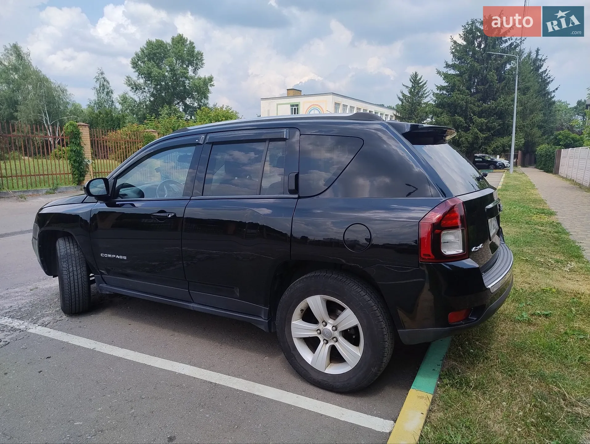 Jeep Compass 2015 VIN 1C4NJDAB9FD381049 фото оголошення 8 з 20