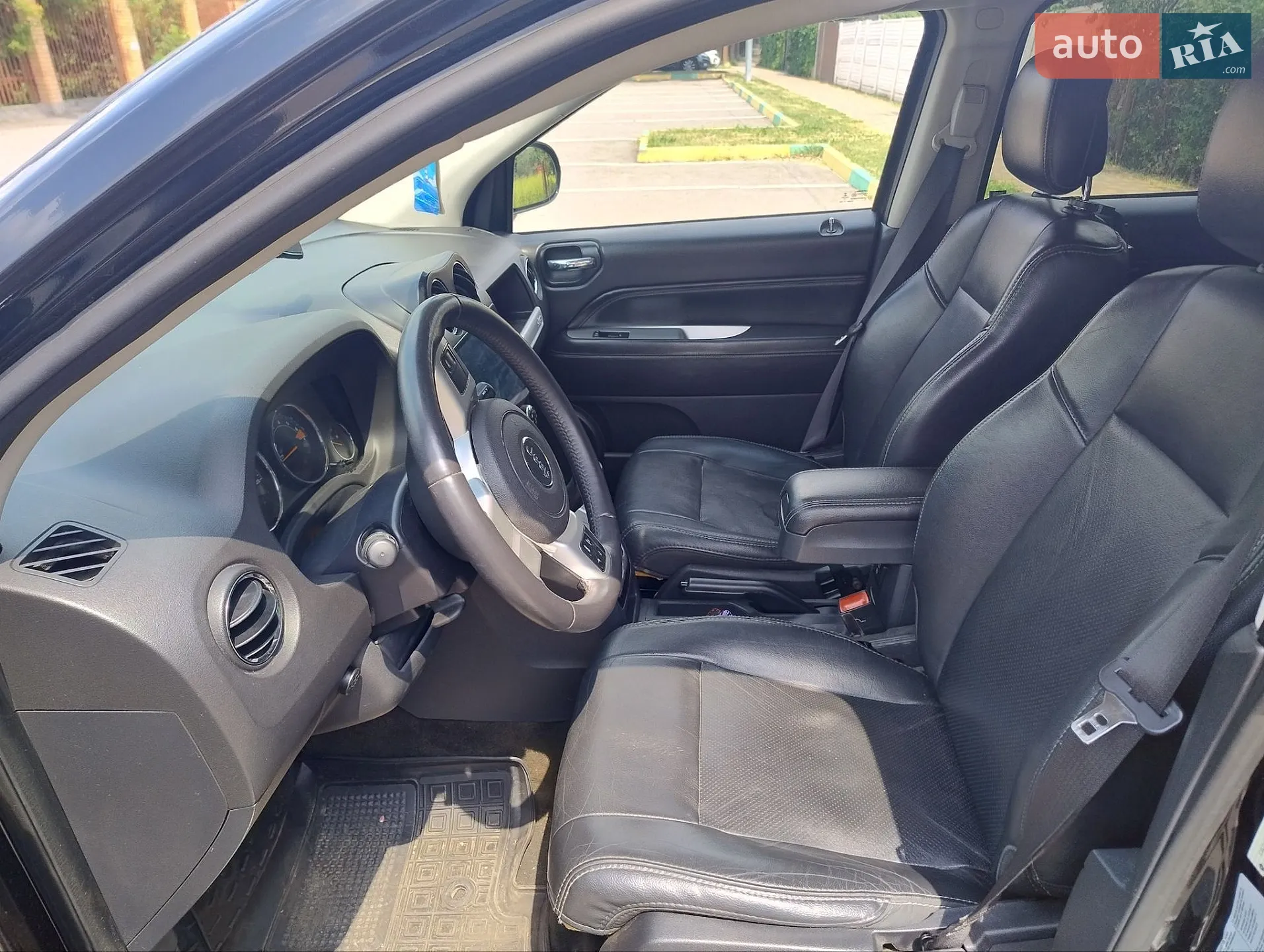 Jeep Compass 2015 VIN 1C4NJDAB9FD381049 фото оголошення 14 з 20