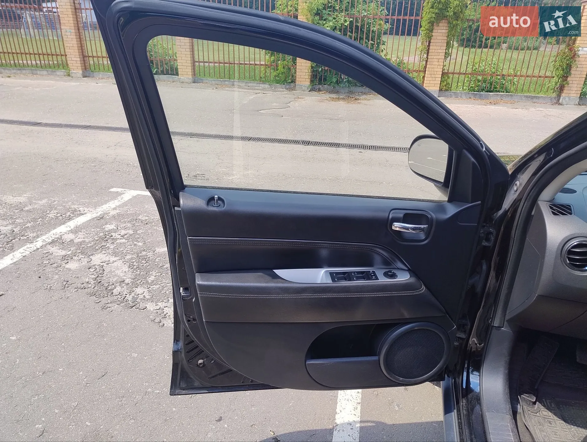 Jeep Compass 2015 VIN 1C4NJDAB9FD381049 фото оголошення 15 з 20