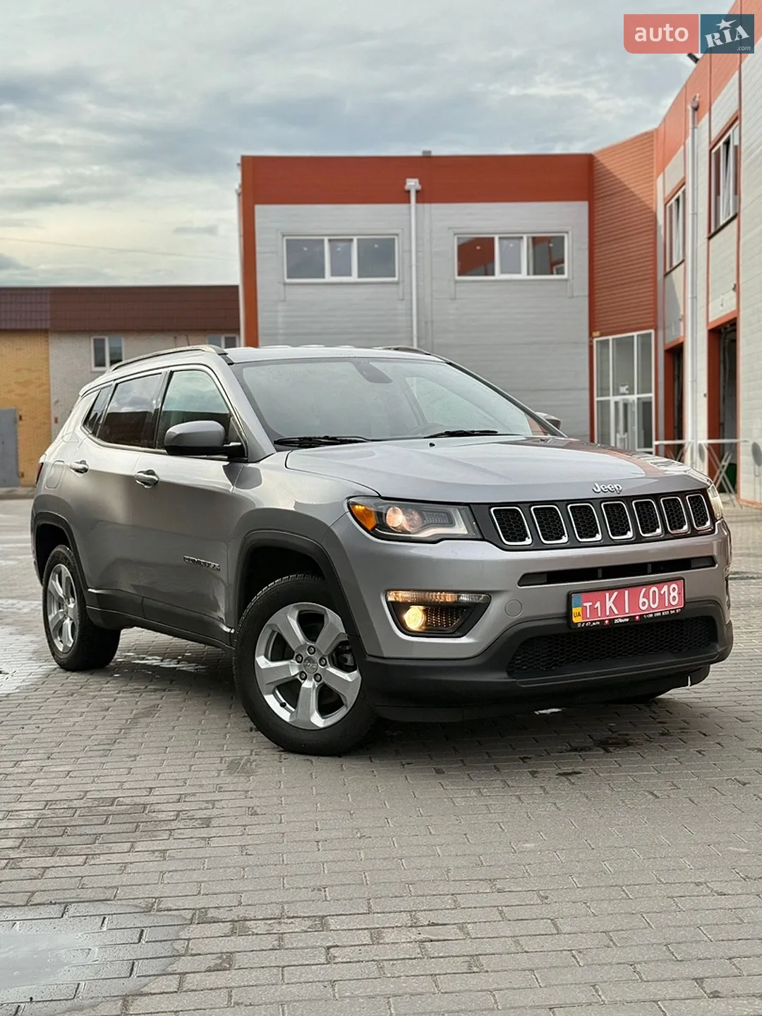 2018 Jeep Compass - мініатюра 3