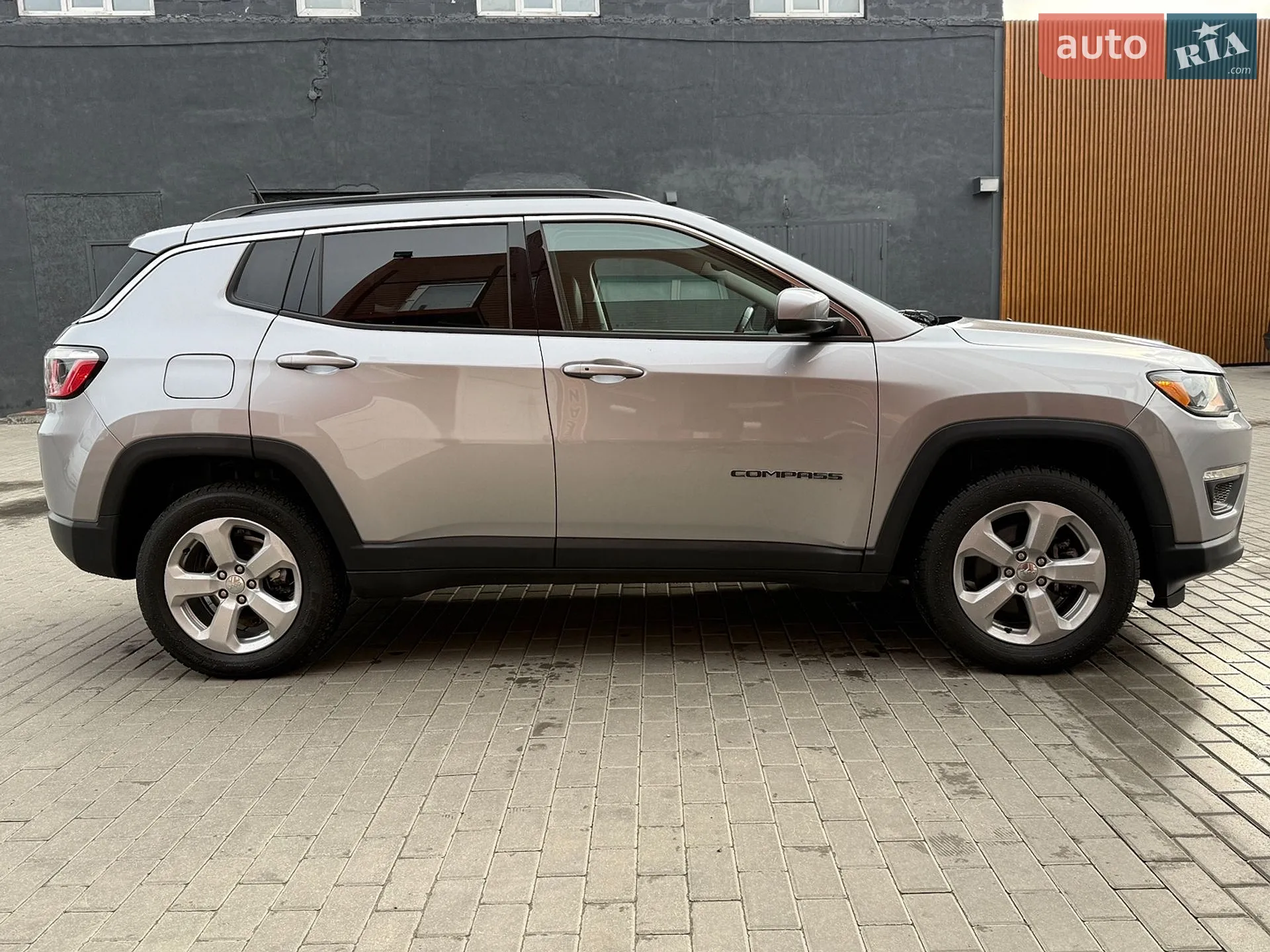2018 Jeep Compass - мініатюра 4