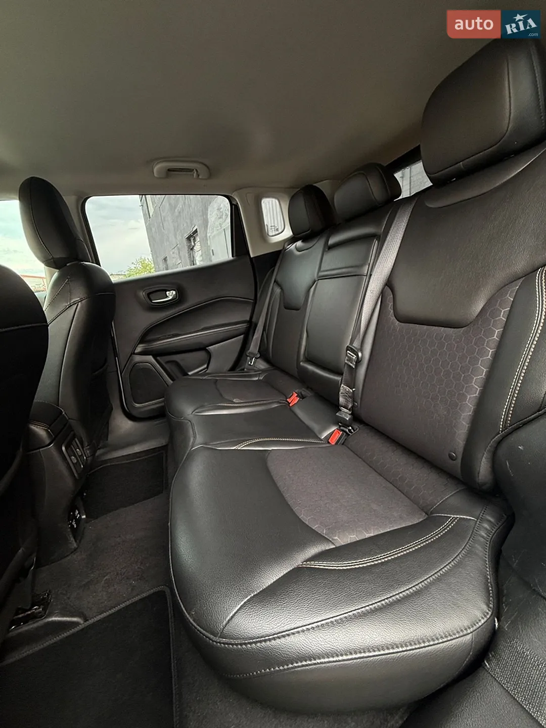 2018 Jeep Compass - мініатюра 15