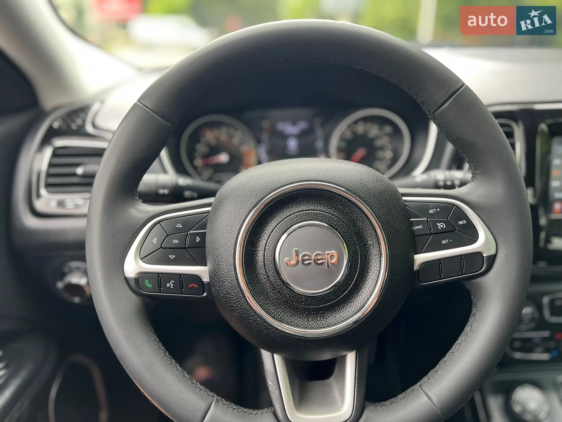 2021 Jeep Compass - мініатюра 28