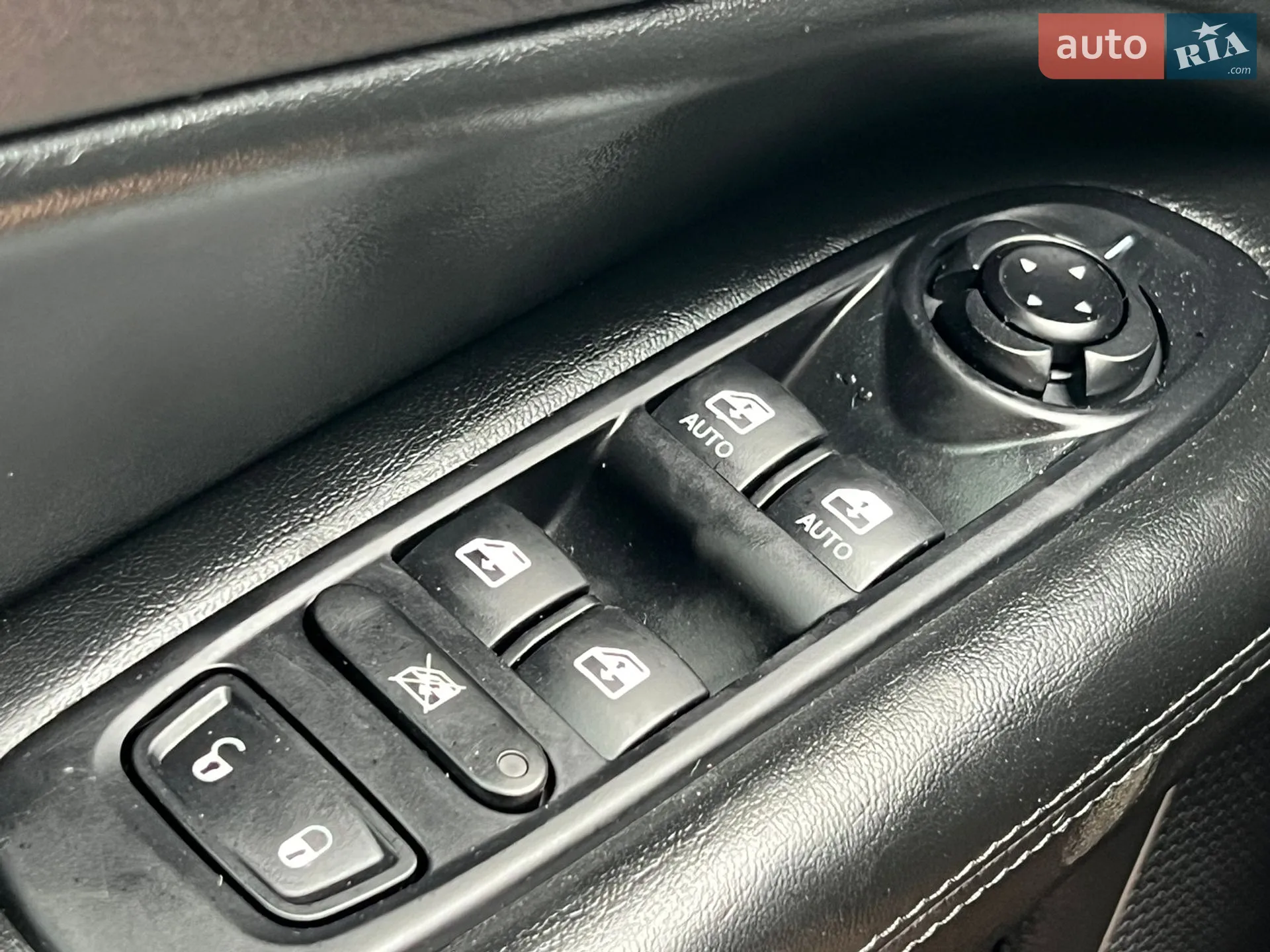2021 Jeep Compass - мініатюра 33