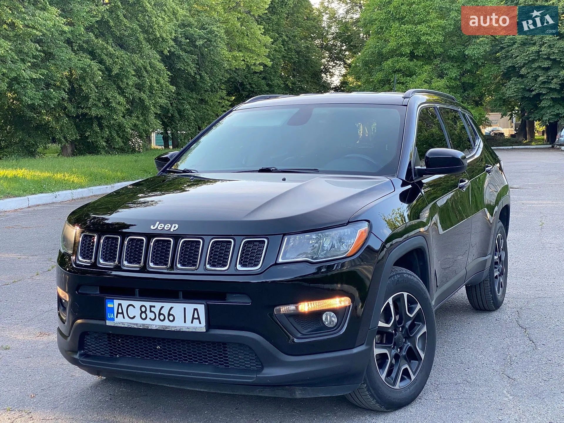2017 Jeep Compass - мініатюра 15