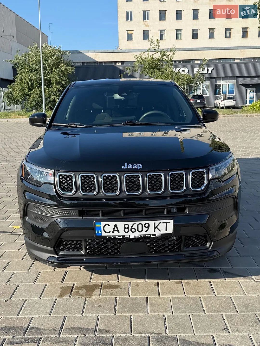 2023 Jeep Compass - мініатюра 2