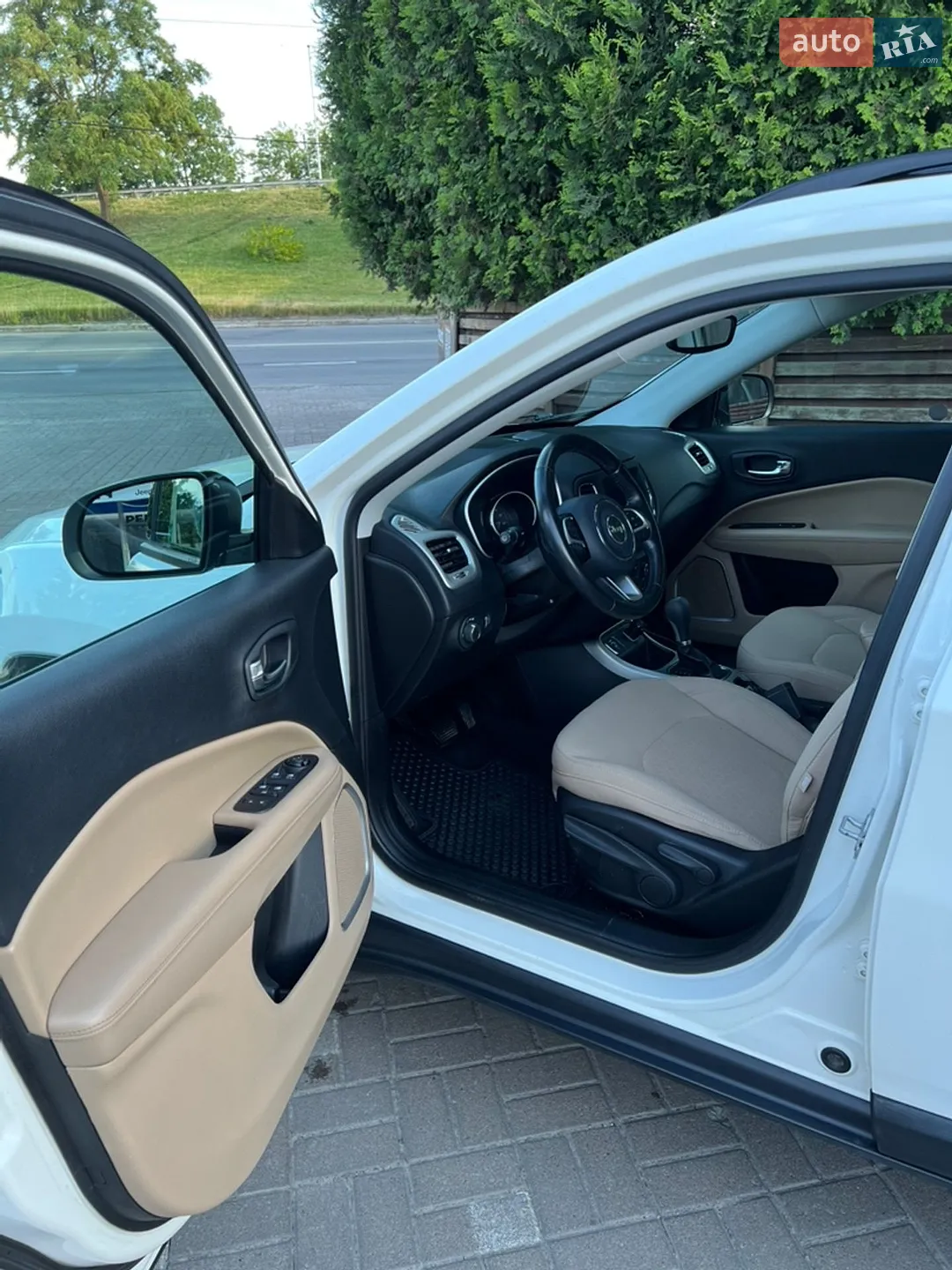 2019 Jeep Compass - мініатюра 10