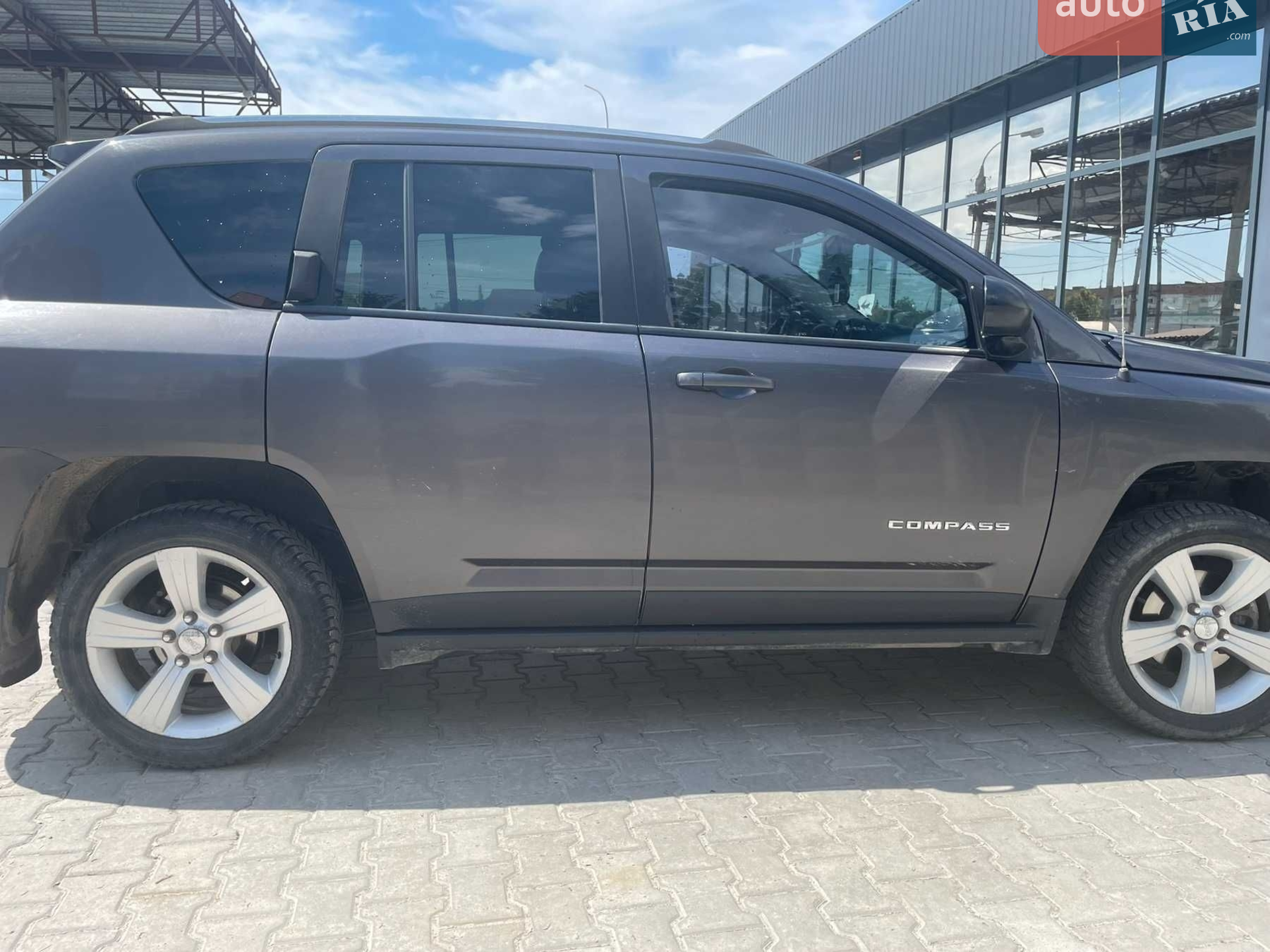 2014 Jeep Compass - мініатюра 3