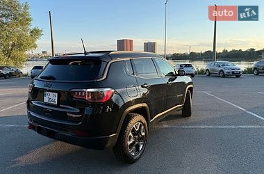 Внедорожник / Кроссовер Jeep Compass 2017 в Киеве