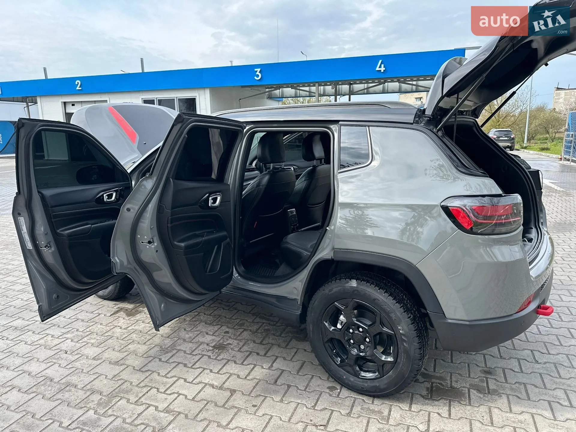 2023 Jeep Compass - мініатюра 17