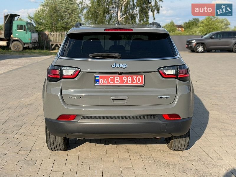 Внедорожник / Кроссовер Jeep Compass 2023 в Калуше