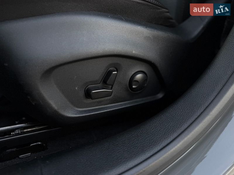 Внедорожник / Кроссовер Jeep Compass 2023 в Калуше