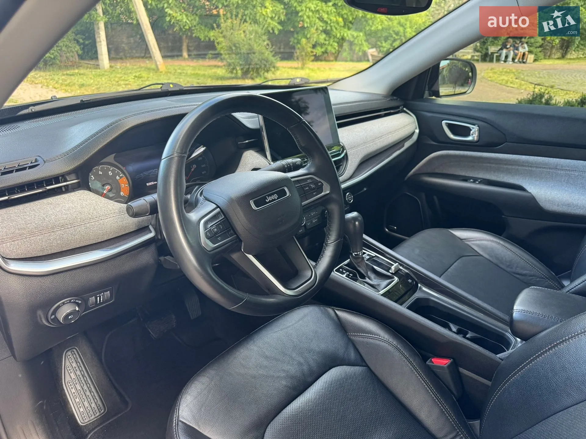 2023 Jeep Compass - мініатюра 12