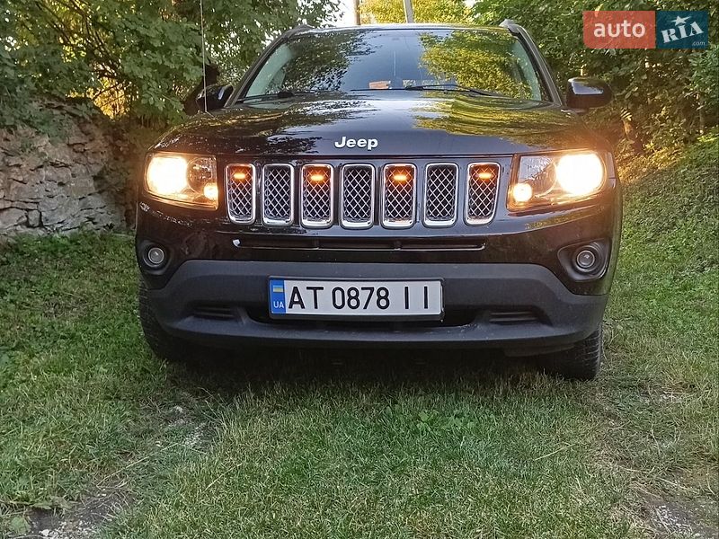 Внедорожник / Кроссовер Jeep Compass 2013 в Тлумаче
