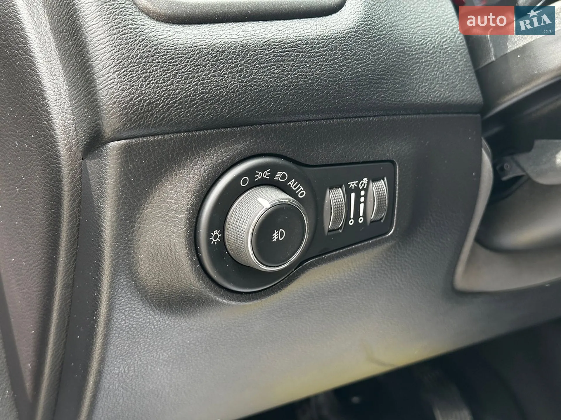 2019 Jeep Compass - мініатюра 11