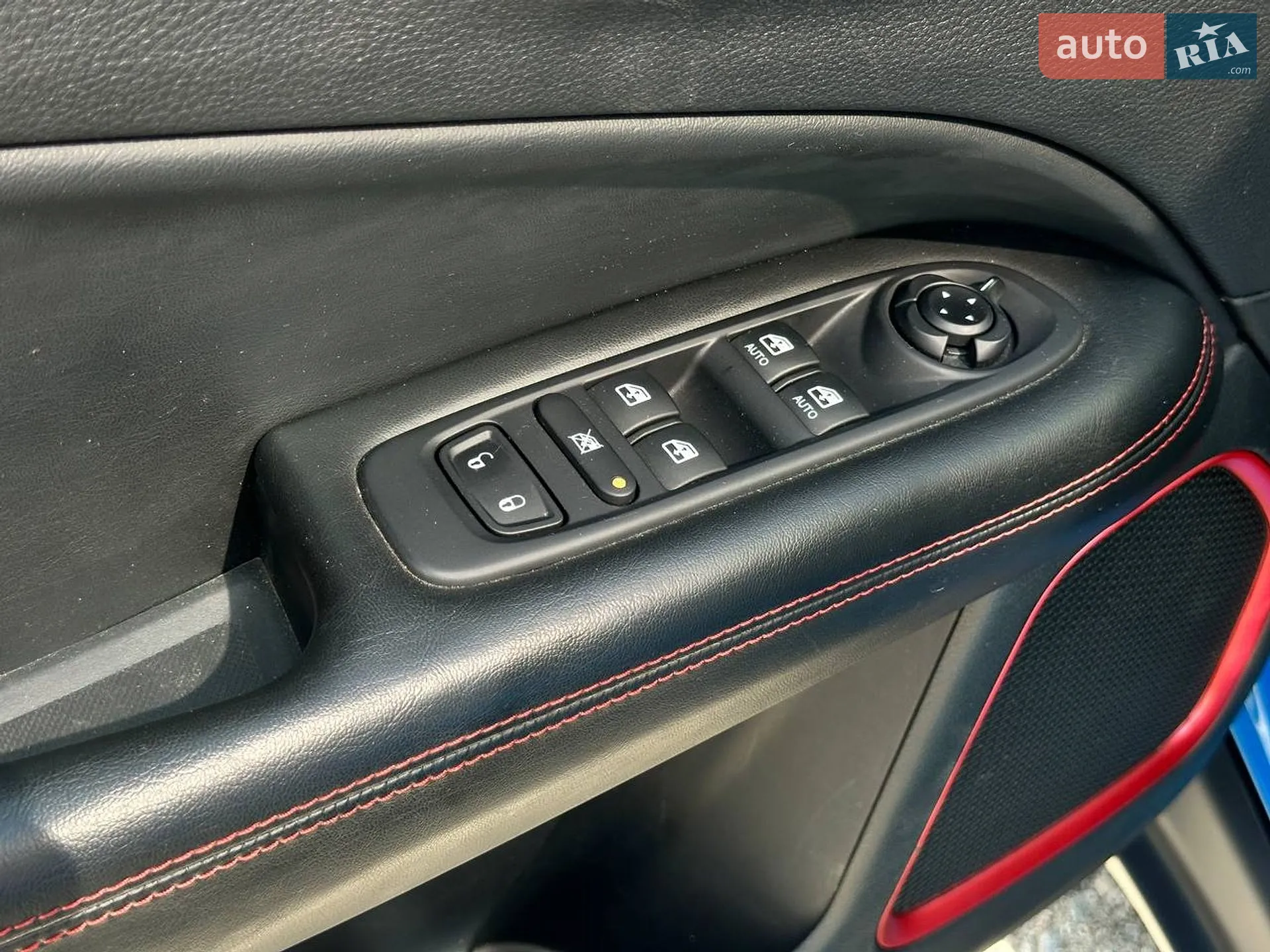 2019 Jeep Compass - мініатюра 21