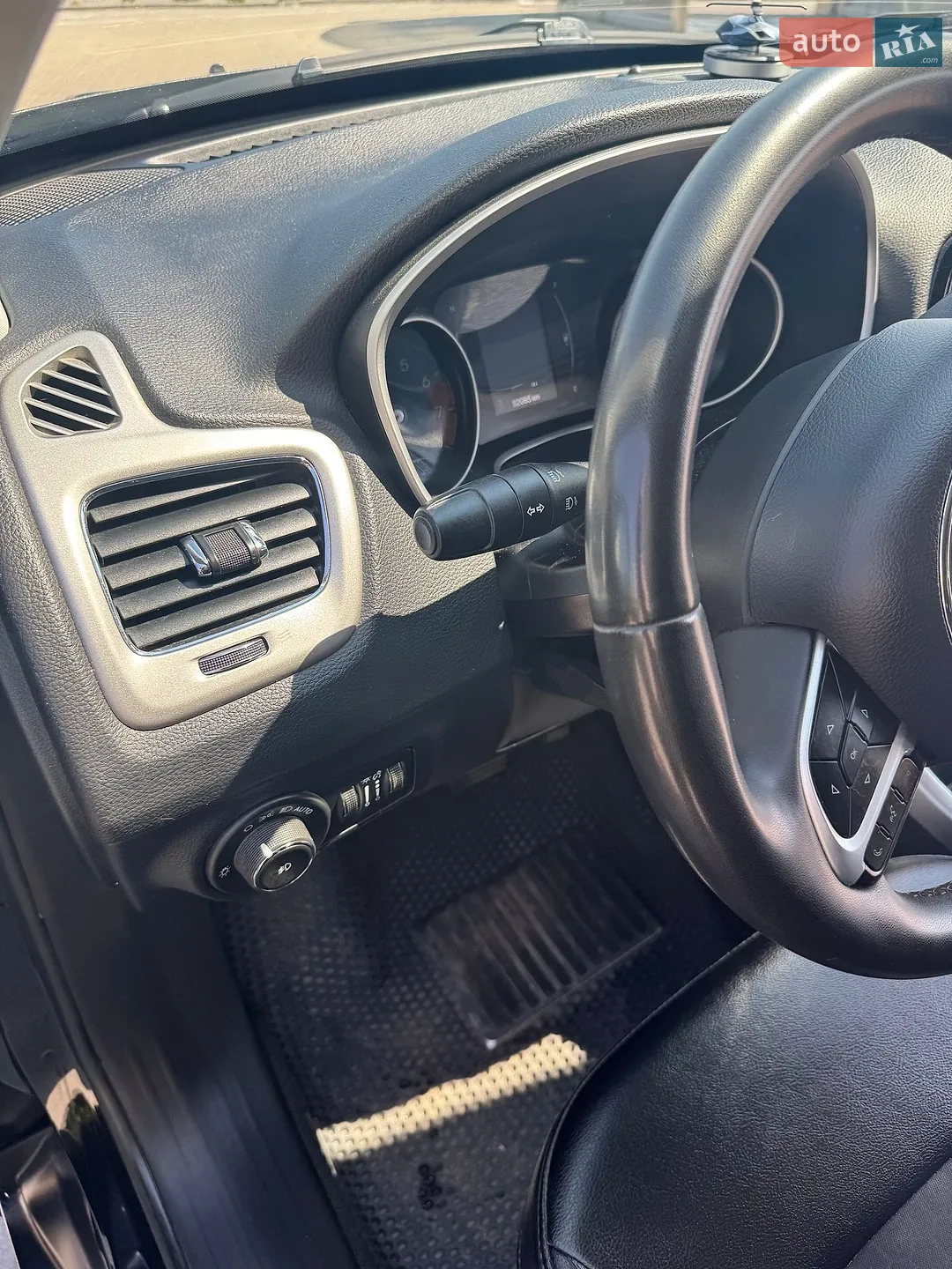 2020 Jeep Compass - мініатюра 22