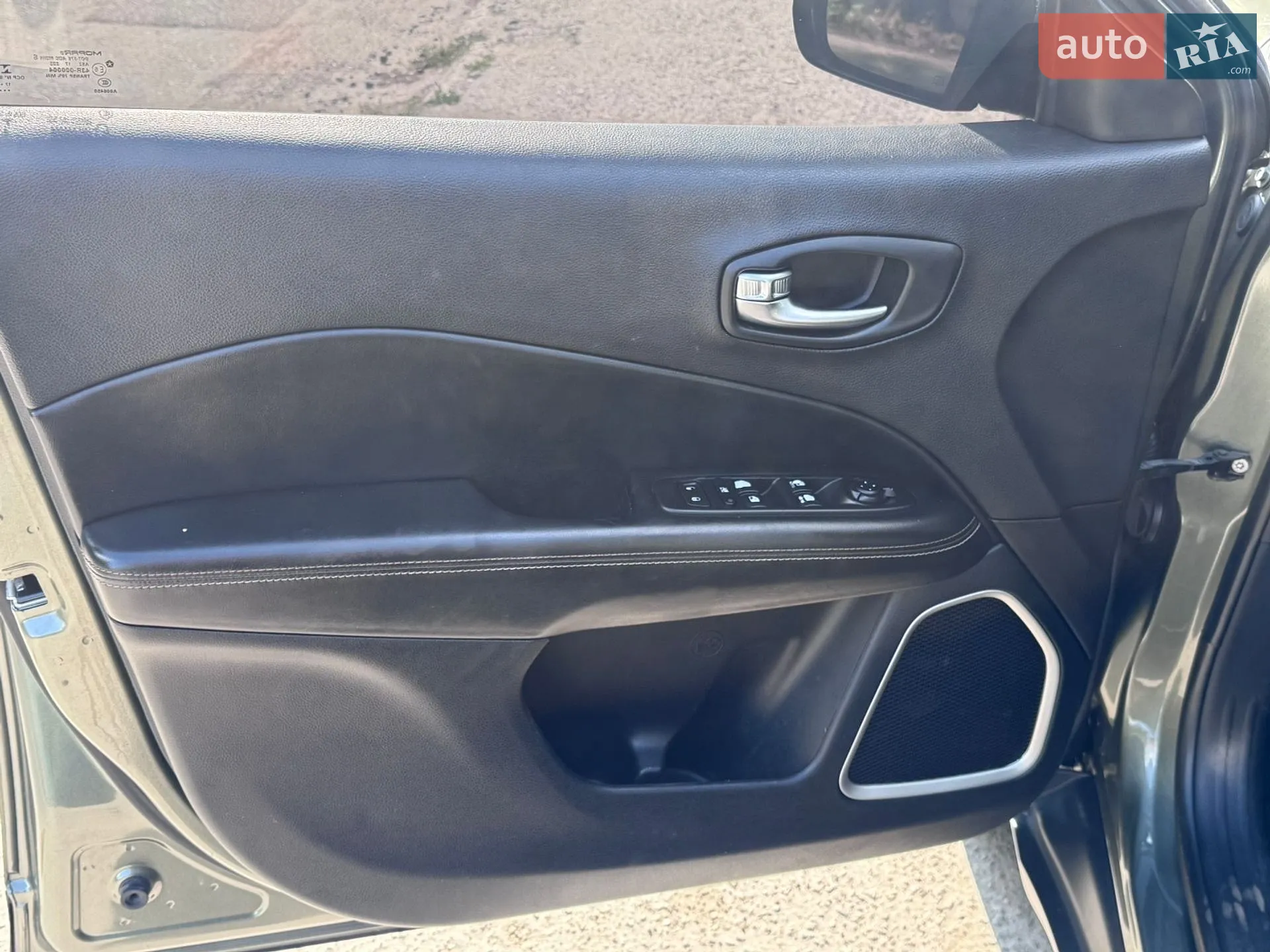 2018 Jeep Compass - мініатюра 19