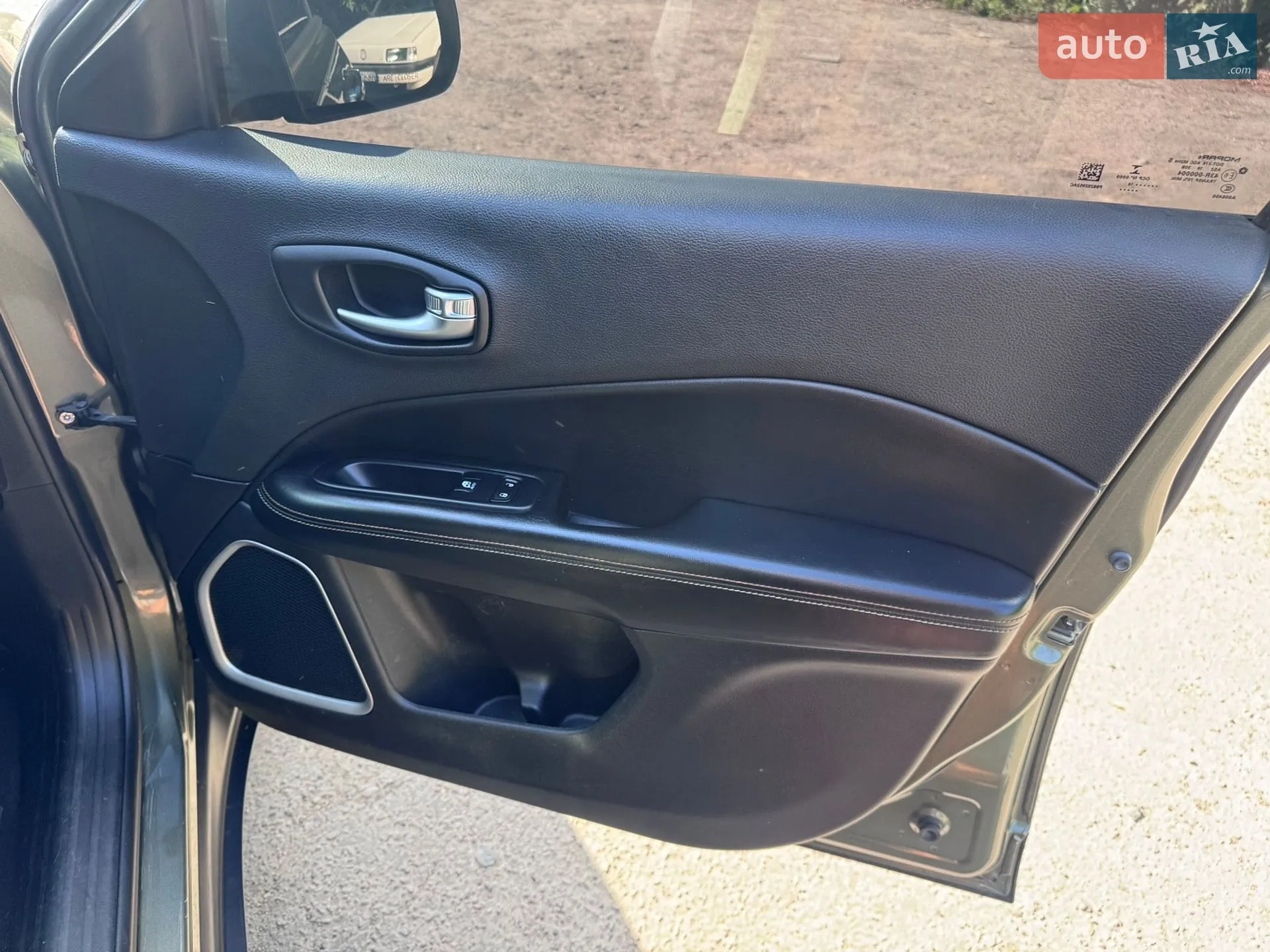 2018 Jeep Compass - мініатюра 26