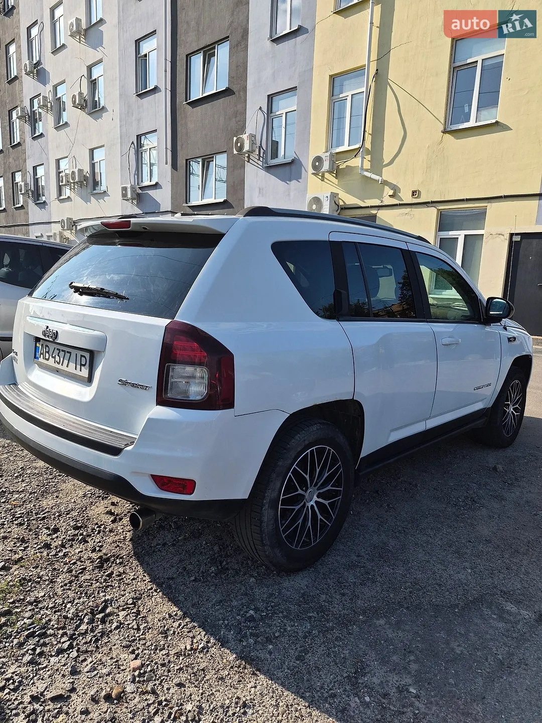 2016 Jeep Compass - мініатюра 4