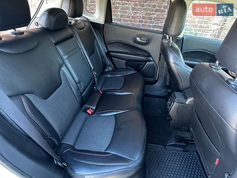 Позашляховик / Кросовер Jeep Compass 2019 в Чернігові