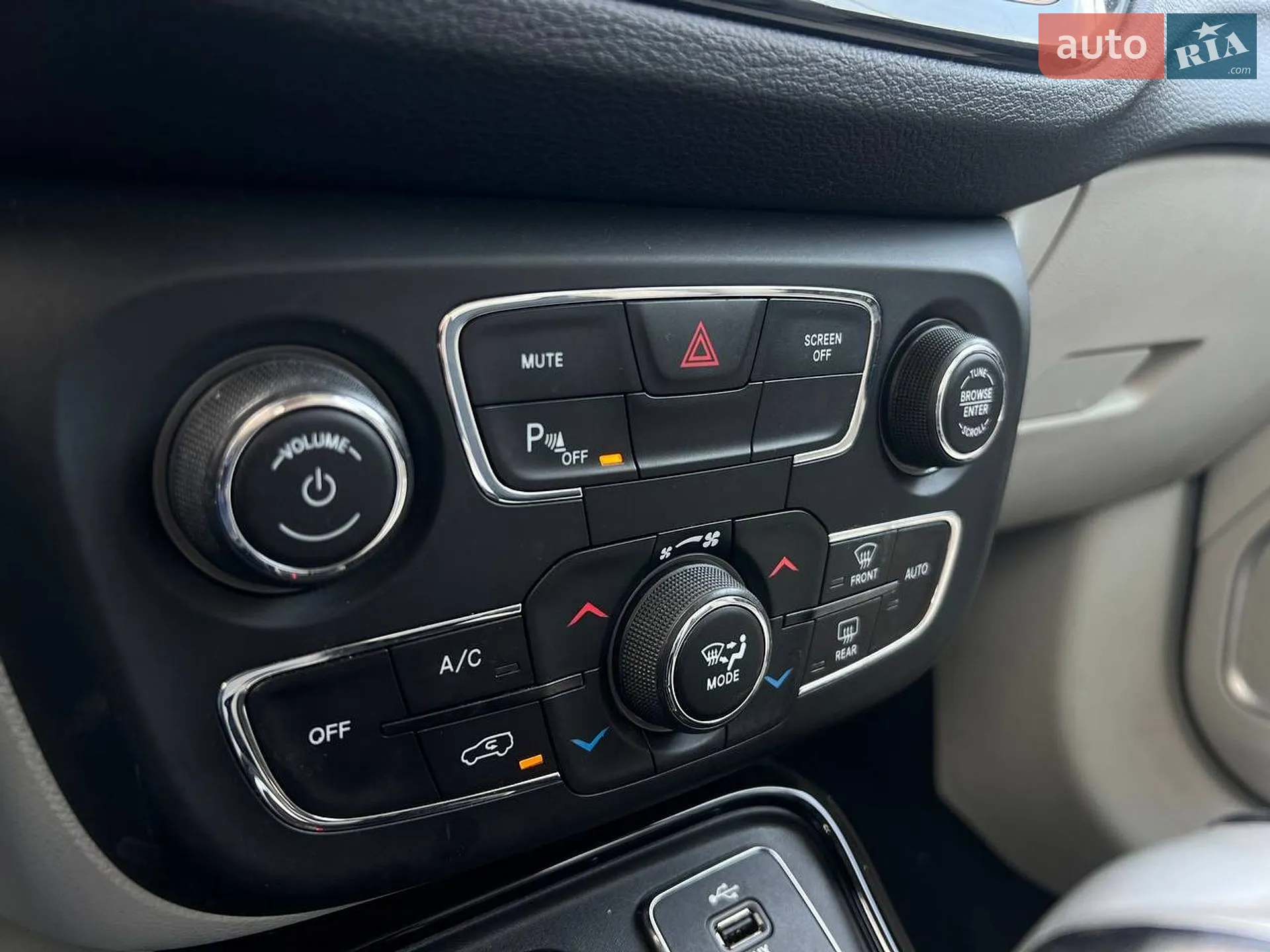 2017 Jeep Compass - мініатюра 22