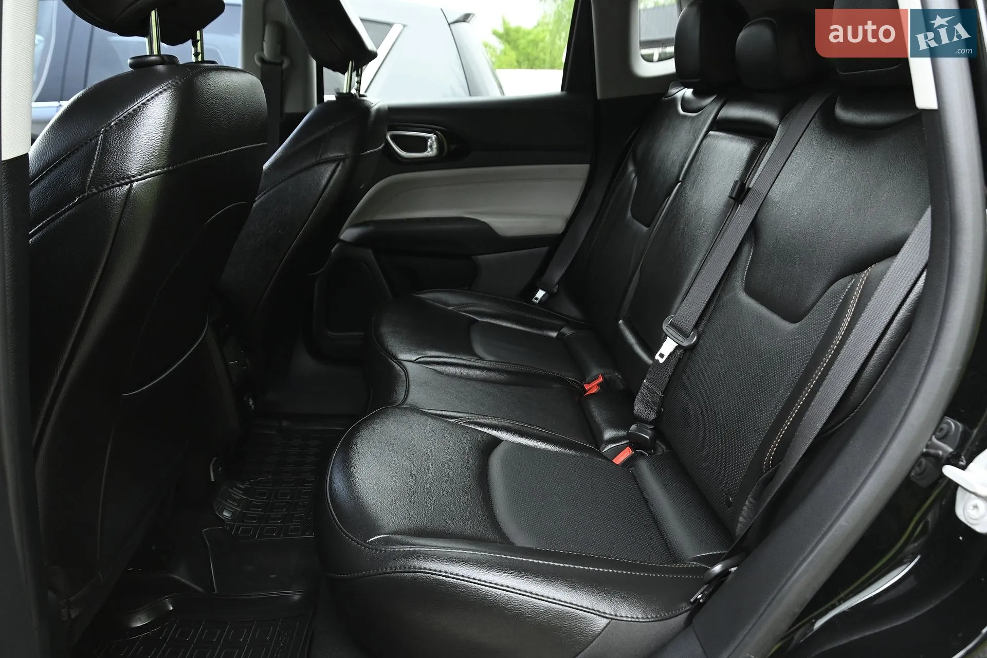 2021 Jeep Compass - мініатюра 37