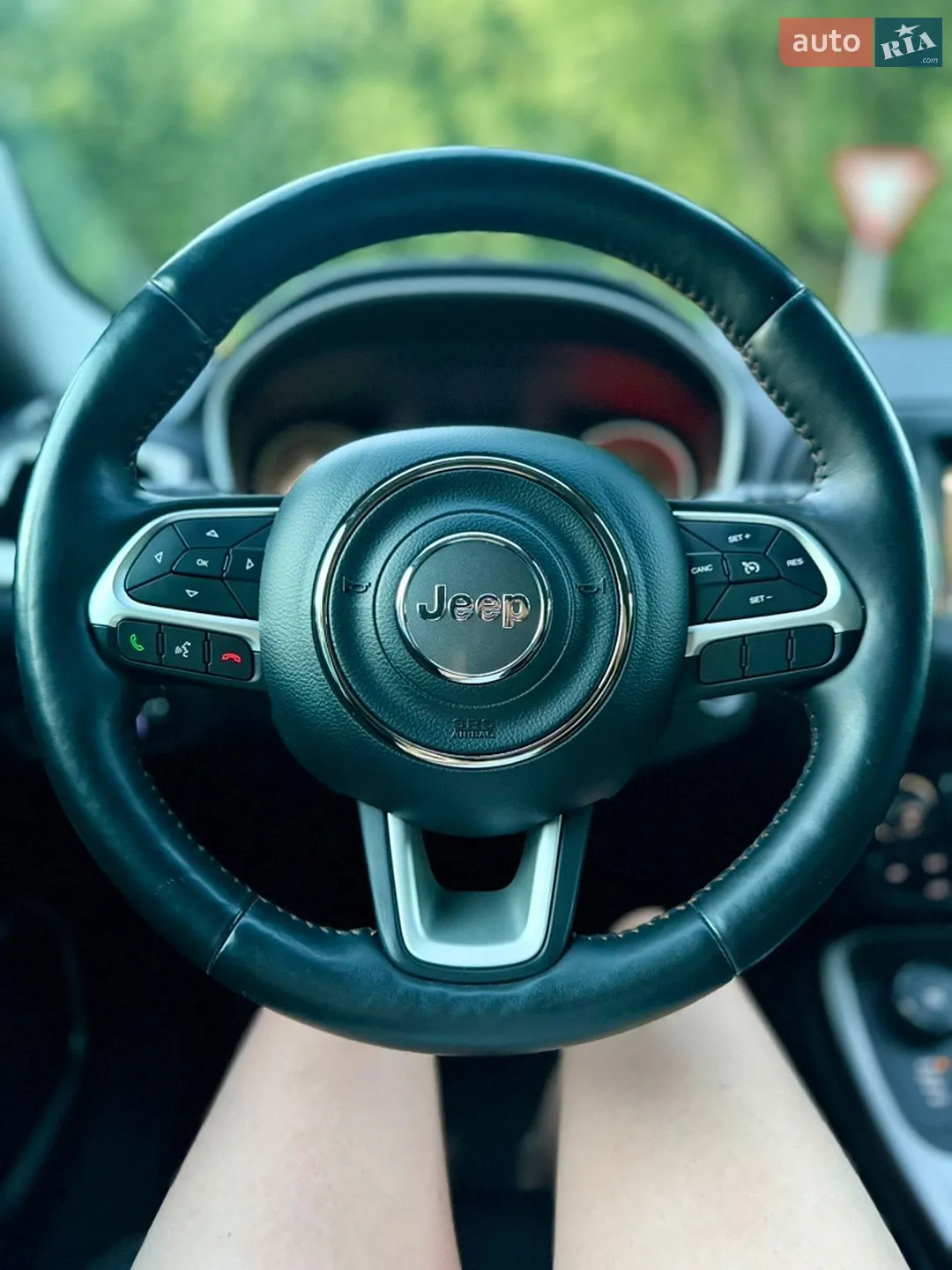 2017 Jeep Compass - мініатюра 13