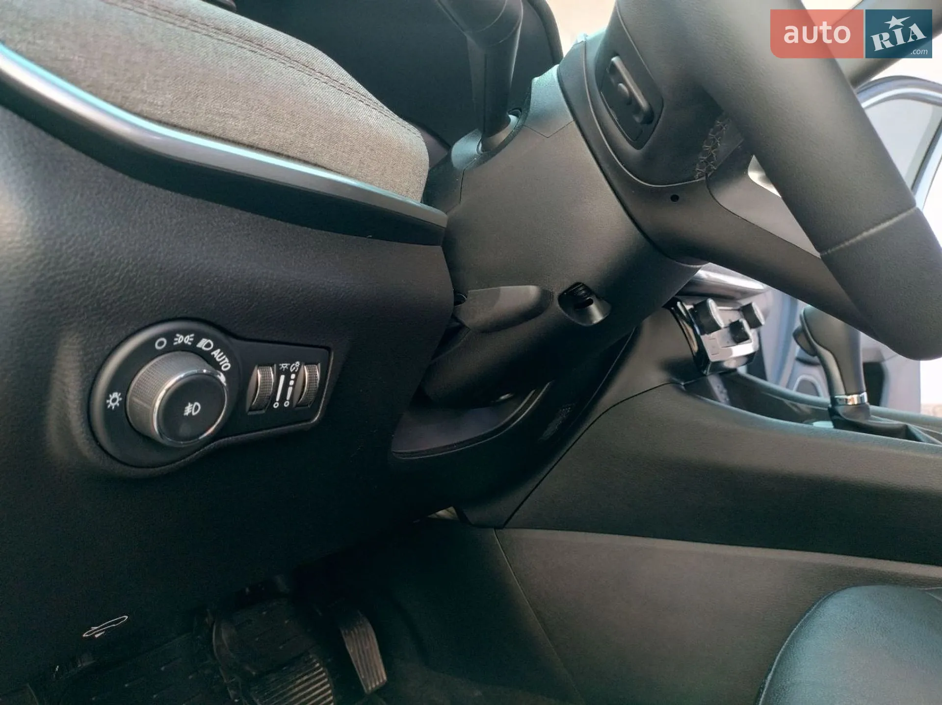 2023 Jeep Compass - мініатюра 16