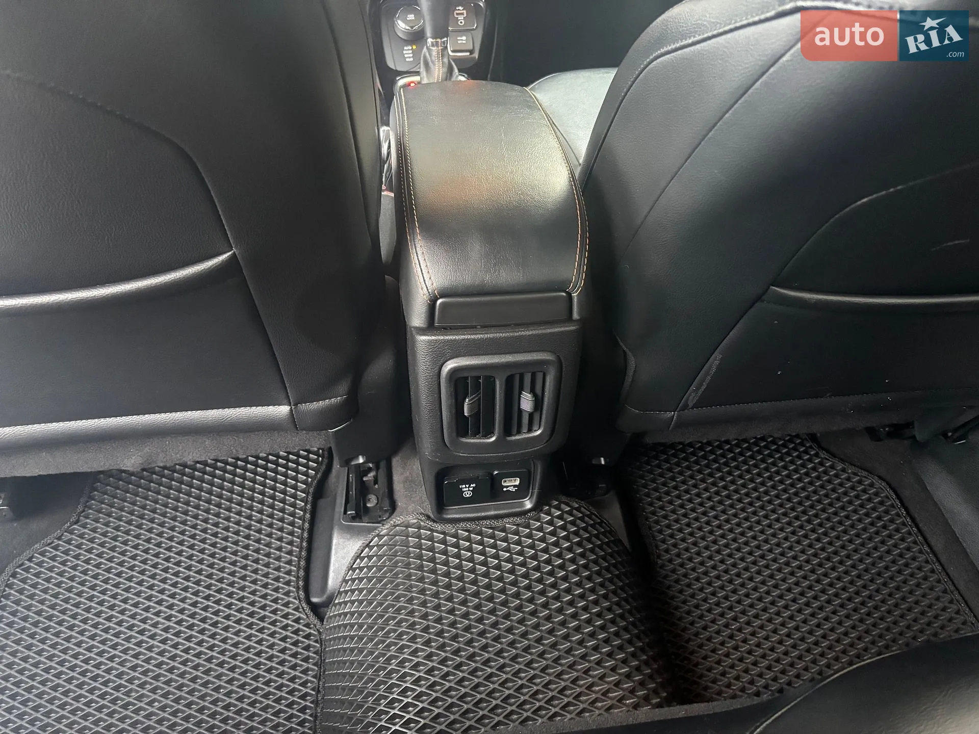 2017 Jeep Compass - мініатюра 8
