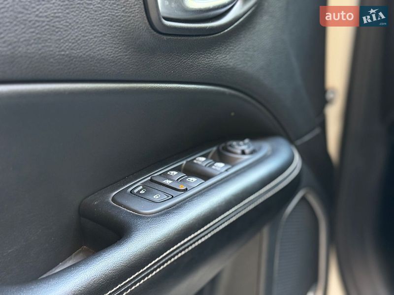 Внедорожник / Кроссовер Jeep Compass 2021 в Сумах
