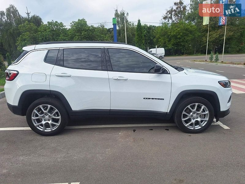 Внедорожник / Кроссовер Jeep Compass 2024 в Лубнах
